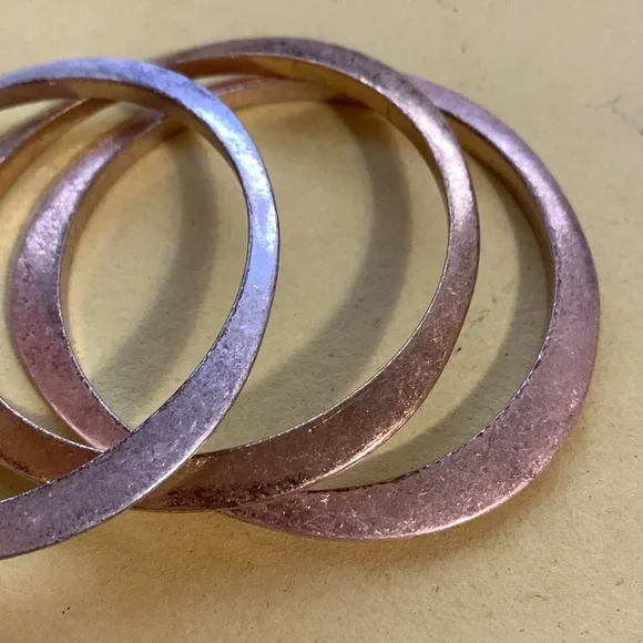 Three bracelets - Picture 5 of 6